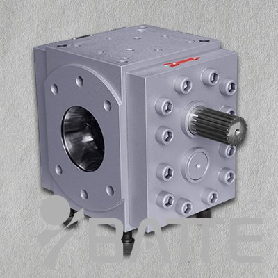 Gear pump for rubber extruder